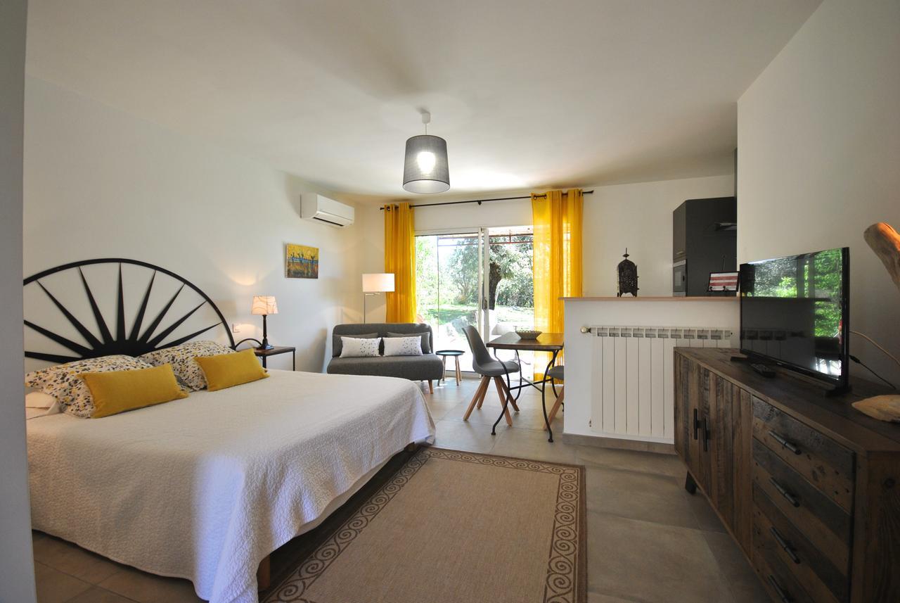 B&B La Badelle Gordes Exterior foto